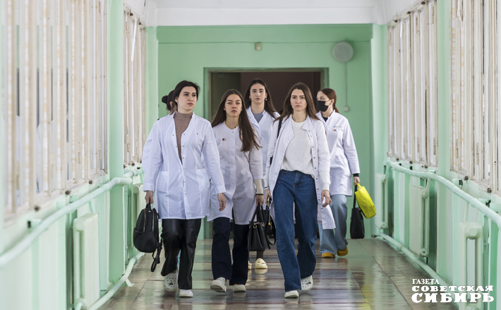 Пройти бесплатные курсы от центра занятости можно только один раз в год. На время обучения за гражданином сохраняется право на получение пособия по безработице. Посещать занятия нужно регулярно, за систематические прогулы с курсов могут отчислить и снять с учета в ЦЗН. Фото: Андрей Заржецкий