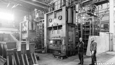 Возрождение практики учебно-производственных комбинатов повысит интерес молодых ребят к техническим специальностям. Работа с автомобилями, техникой и другие профильные профессии всегда будут пользоваться спросом. Фото: Андрей Заржецкий