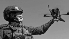 Как известно, дроны играют в современной войне очень важную роль, выполняют самые разные задачи, на вооружении нашей армии имеются ударные беспилотники, разведывательные и так далее. © Фото: пресс-служба ЦВО