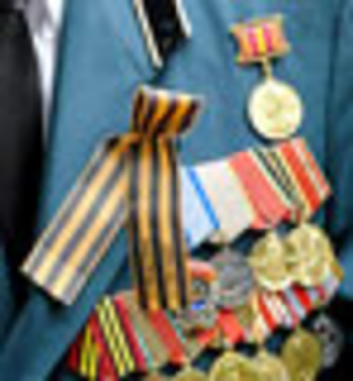 084-03.jpg