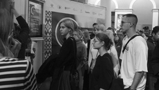 Посмотреть белорусскую картину о Великой Отечественной войне пришли студенты и курсанты образовательных организаций, люди среднего и старшего возраста. Фото: nso.ru