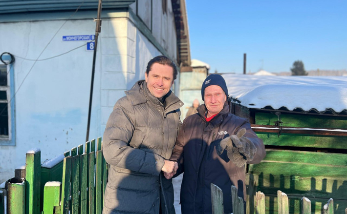 Добровольцы помогут одиноким пенсионерам в Новосибирской области