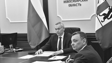 Губернатор Новосибирской области поддержал на личном приеме просьбы жителей небольших населенных пунктов отремонтировать социально значимые объекты. Фото: nso.ru
