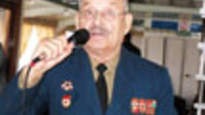 089-03.jpg