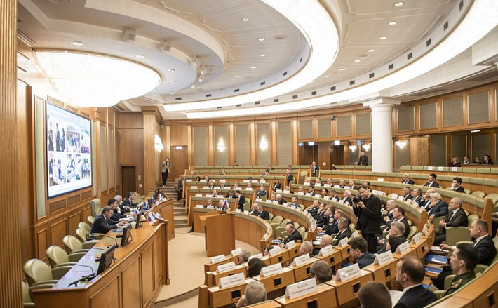 Несмотря на санкции со стороны западных стран, российская промышленность сегодня активно развивается, и обеспечение ее квалифицированными кадрами — задача первостепенной важности. Именно этот вопрос обсуждали на прошлой неделе в Правительстве Российской Федерации. Фото: minobrnauki.gov.ru