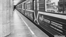 Интерактивная и познавательная экспозиция с элементами дополненной реальности разместилась в четырех вагонах, каждый из которых посвящен определенной теме. Проект поддерживается правительством Новосибирской области, министерством науки и инновационной политики региона. Подготовка заняла порядка четырех месяцев. Фото: Андрей Заржецкий