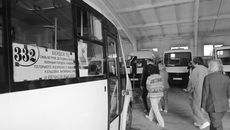Бердские автопарки уже сейчас бьются за каждого клиента в прямом смысле этого слова. Фото: Светлана Фролова