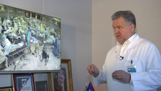 Профессор Валерий Черных утверждает, что управлять деятельностью масштабной клиники ему помогает 20-летний опыт работы в Совете депутатов города Новосибирска. Фото предоставлено пресс-службой Новосибирского филиала МНТК «Микрохирургия глаза»