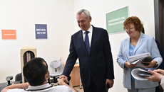 Губернатор встретился с участниками СВО и членами их семей, а также поблагодарил жителей Новосибирска за гуманитарную помощь, которую они оказывают во имя победы в Донбассе. Фото: nso.ru