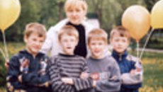 097-05.jpg