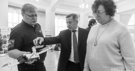 Сегодня для дронов находят все больше вариантов применения невоенного характера, поэтому полученные детьми во время обу­чения навыки можно использовать в сельском хозяйстве, спасательных работах и других направлениях. Фото: Андрей Заржецкий