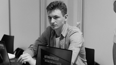 Студент факультета информационных технологий Новосибирского государственного университета Антон Власенко учится в магистратуре и работает по найму, но в перспективе хотел бы открыть свой бизнес. Фото: предоставлено Антоном Власенко