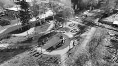 В 2025 году в рамках национального проекта «Инфраструктура для жизни» благоустроили 83 общественных пространства и 21 придомовую территорию. Фото: nso.ru