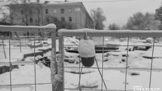 Разворот системы теплоснабжения может занимать до трех недель после начала отопительного сезона. Выходит, ждать установления минусовых температур — значит, обрекать горожан на как минимум трехнедельную «морозилку»? Фото: Андрей Заржецкий