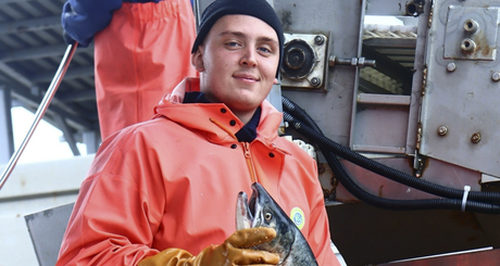 Бойцы студотрядов Новосибирска в этом году обрабатывали рыбу, помогали сельхозпроизводителям, а также участвовали в Международных трудовых проектах «АЭС «Аккую» (Турецкая Республика) и «ДЮНА» АЭС Эль-Дабаа (Египет), работали на всероссийских студенческих стройках в Тюменской, Иркутской, Ленинградской, Челябинской областях и Республике Татарстан. Также строили СКИФ в Новосибирской области. Фото предоставлены Новосибирским региональным штабом студенческих отрядов