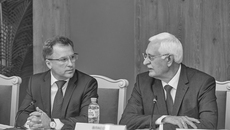 Заседание Попечительского совета ТГАСУ. Слева направо: генеральный директор ООО «Газпром трансгаз Томск», председатель Попечительского совета ТГАСУ Владислав Бородин, ректор ТГАСУ Виктор Власов.