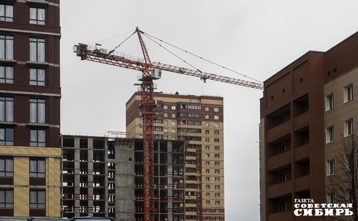 Сегодня в Новосибирской области определены 54 территории комплексного развития общей площадью 818 га. На этой территории предстоит расселить 157,57 тысячи квадратных метров ветхого жилого фонда. Взамен планируется построить более 7,1 миллиона «квадратов». Фото: Андрей Заржецкий
