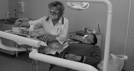 Кабинеты оснащены современным оборудованием, которое позволяет оказывать пациентам медпомощь на высококачественном уровне.  В период тестового режима отделение ежедневно посещали около 250  человек. Фото: Елена Иванова