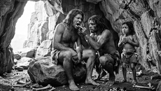Вот ты какая, стоматология  палеолита…. А мы еще на что-то жалуемся, посещая зубоврачебный кабинет. Изображение сгенерировано нейросетью «Квен»