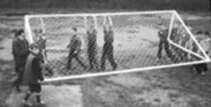 151-03.jpg